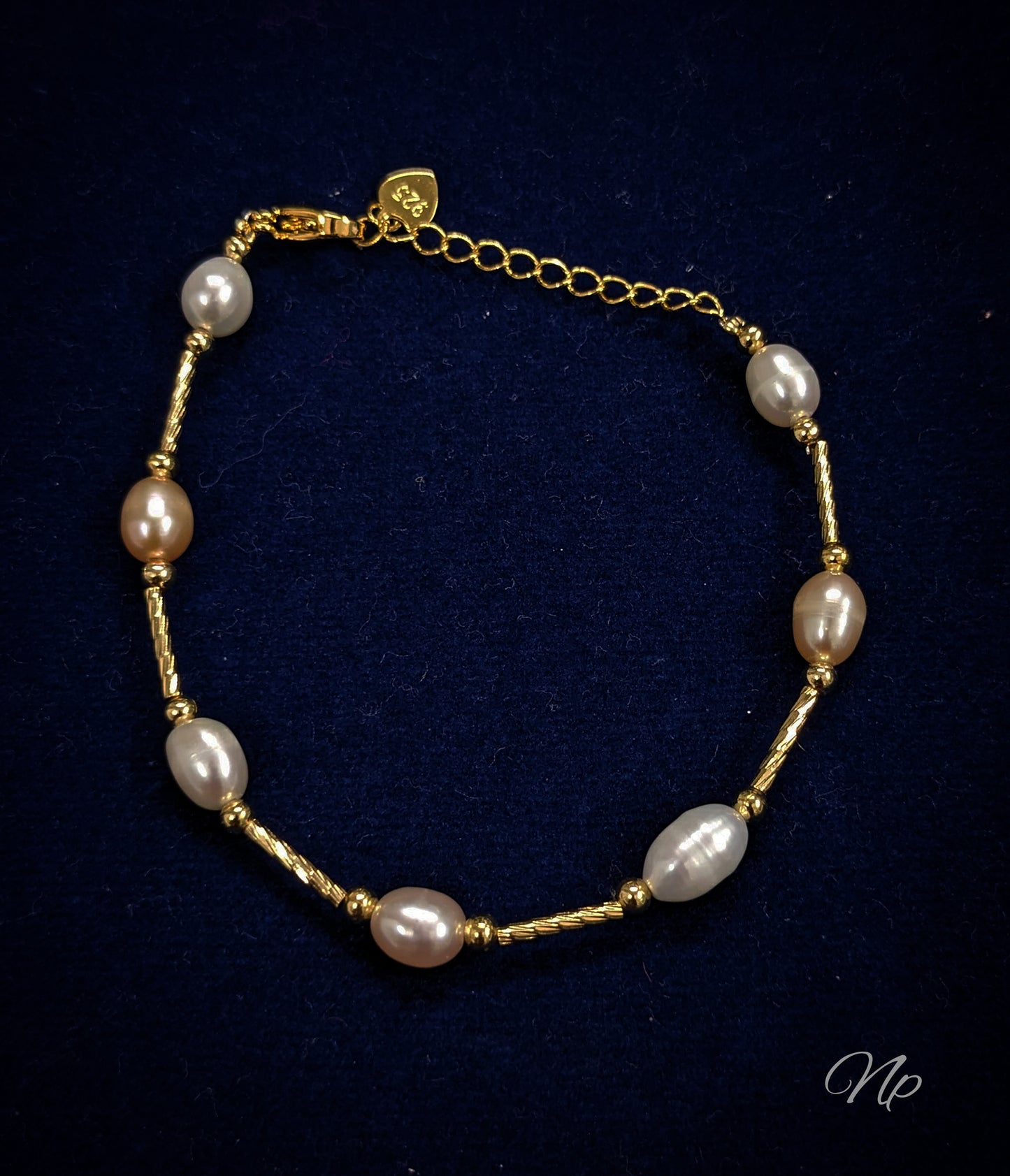 GORGEOUS (925) PEARL BRACELET