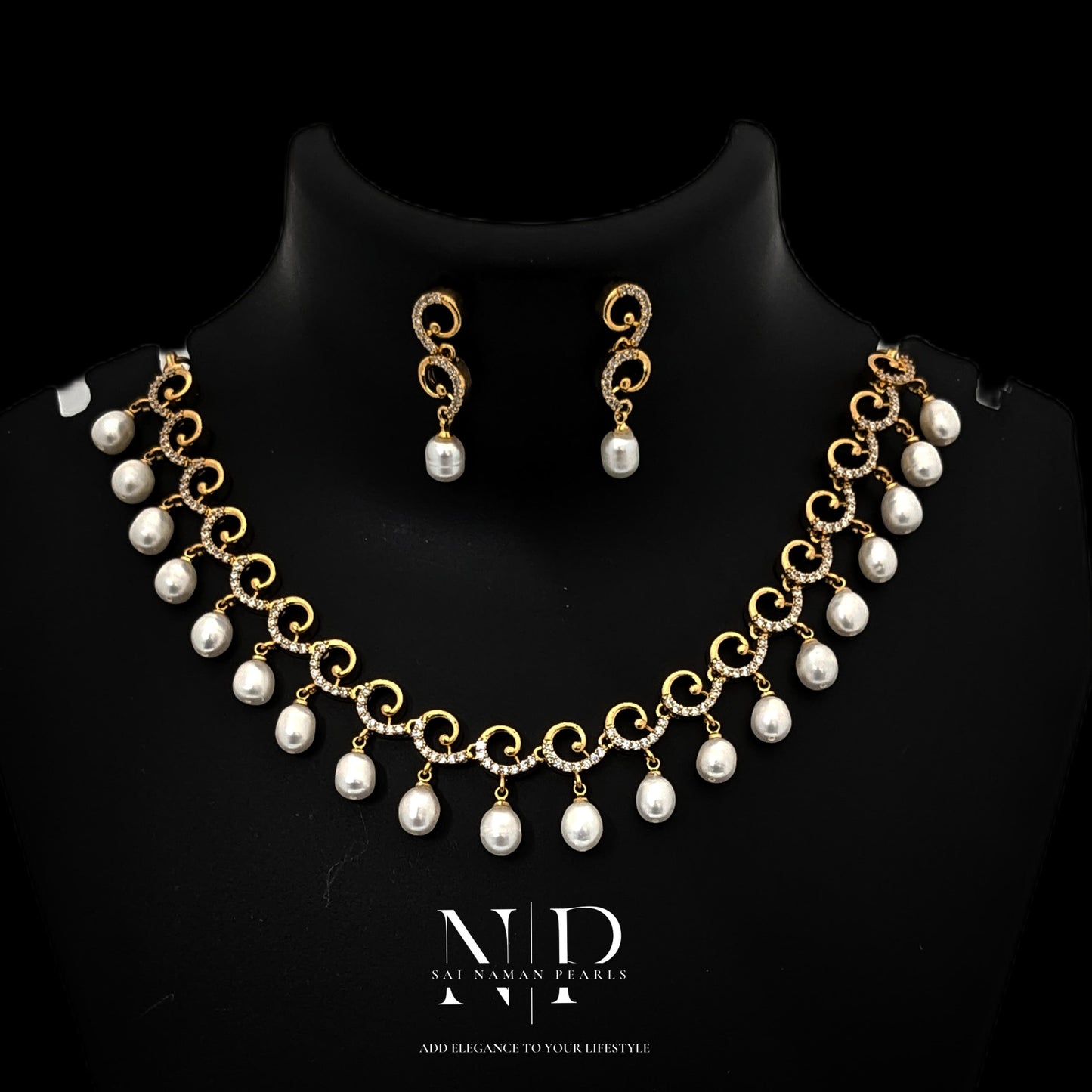 ADORABLE PEARL DROP NECKLESS