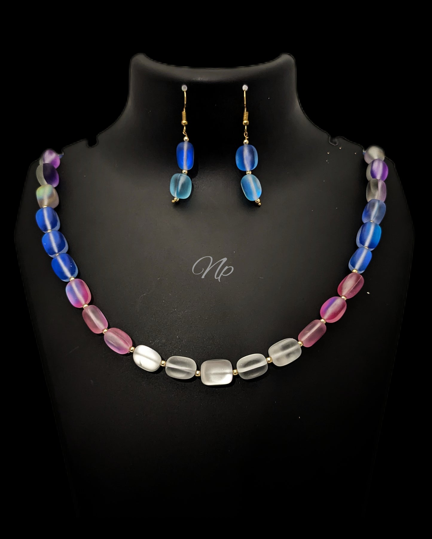 TRENDY MONALISA BEEDS SET