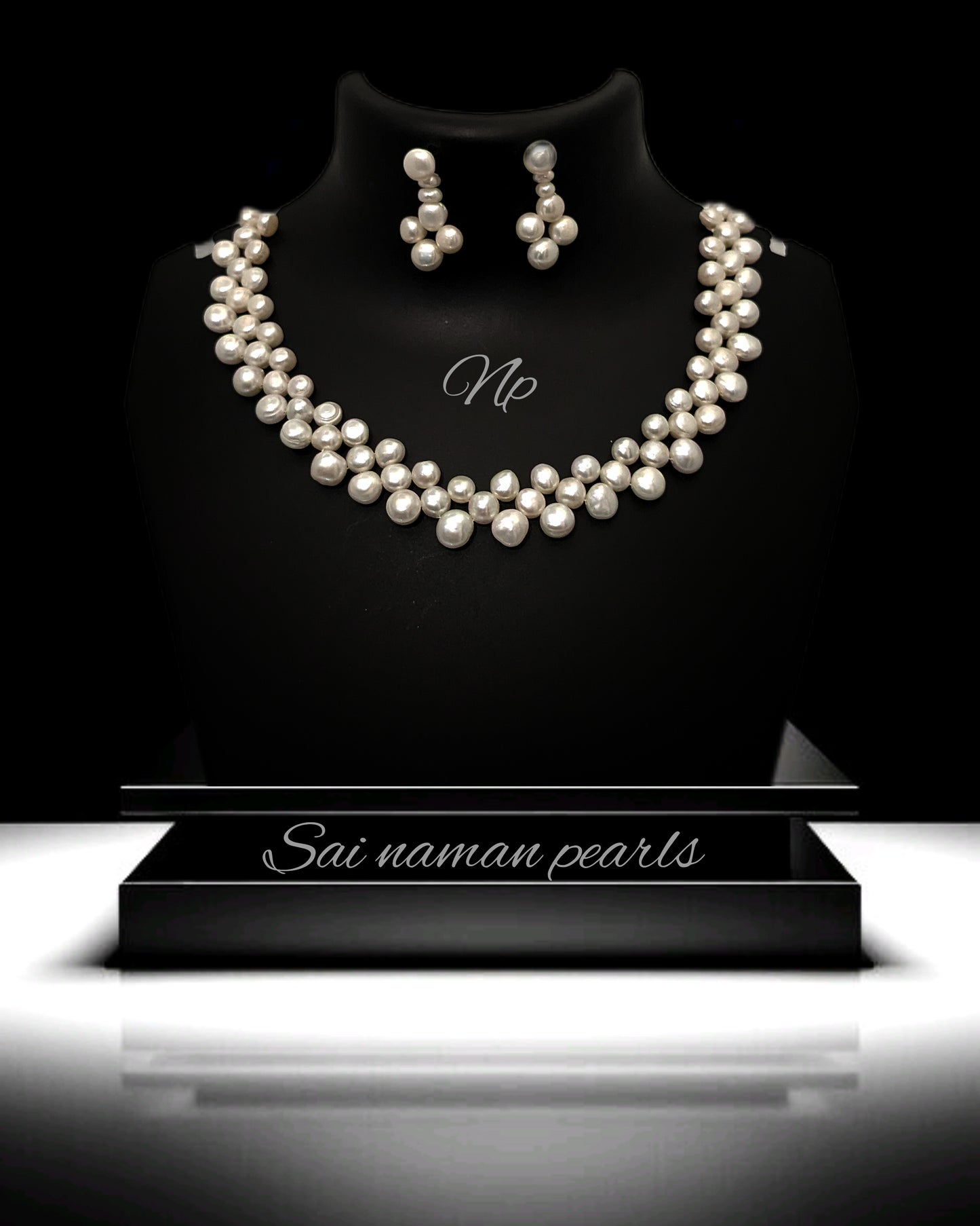 PURE BUTTON PEARL SET