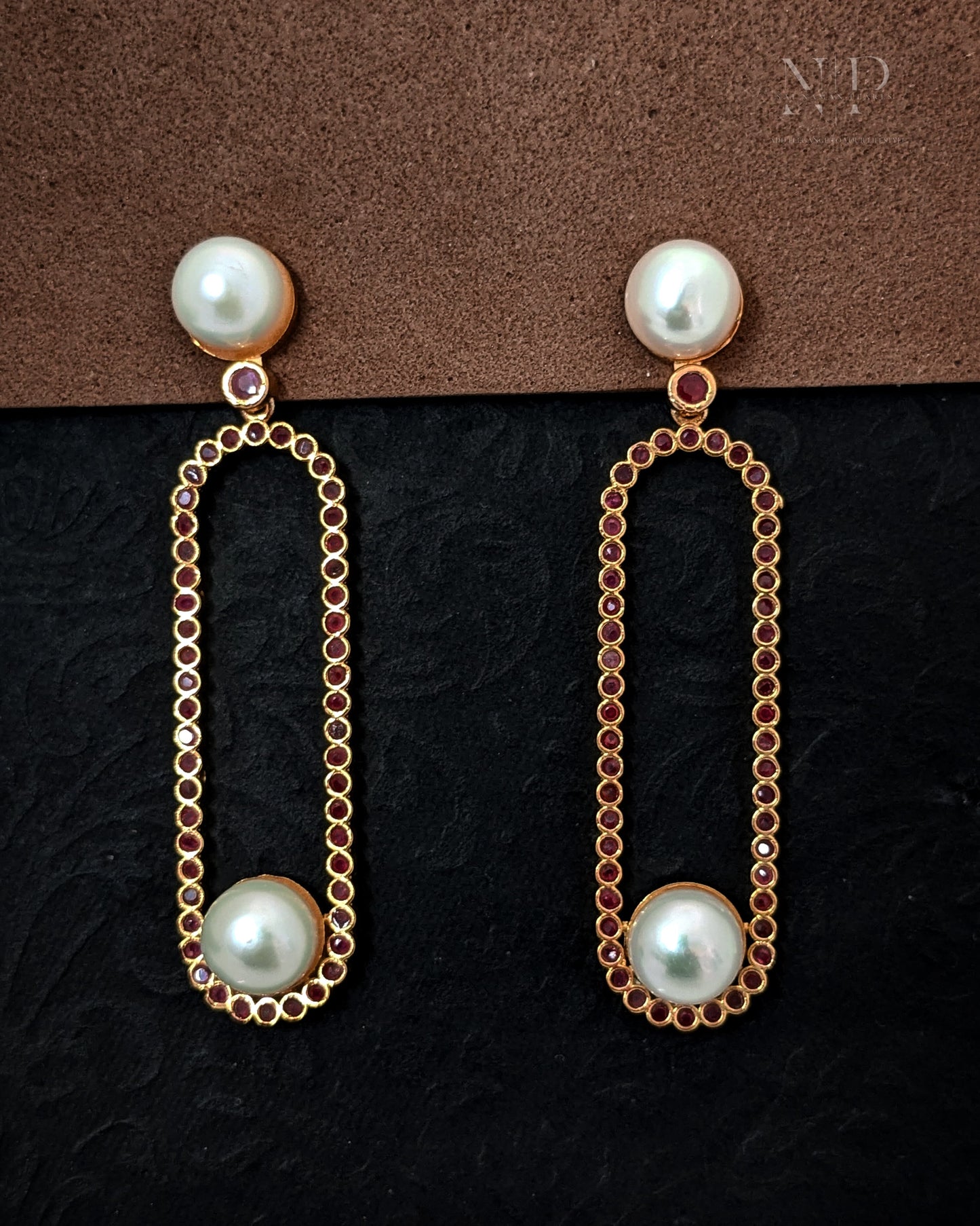 MORDEN PEARL KOREAN EARRINGS. ( 92.5 SILVER GOLD PLATED )